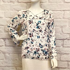 APT.9 Med Floral Print Women's Top White Criss-Cross V Neck Long Sleeve Blouse